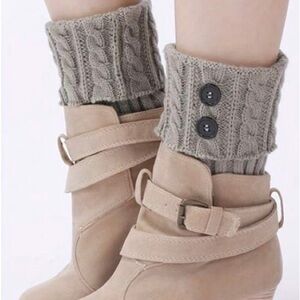 New 1Pair Twist Knitted Leg Warmers, Buttons Decor Warm Socks Gray